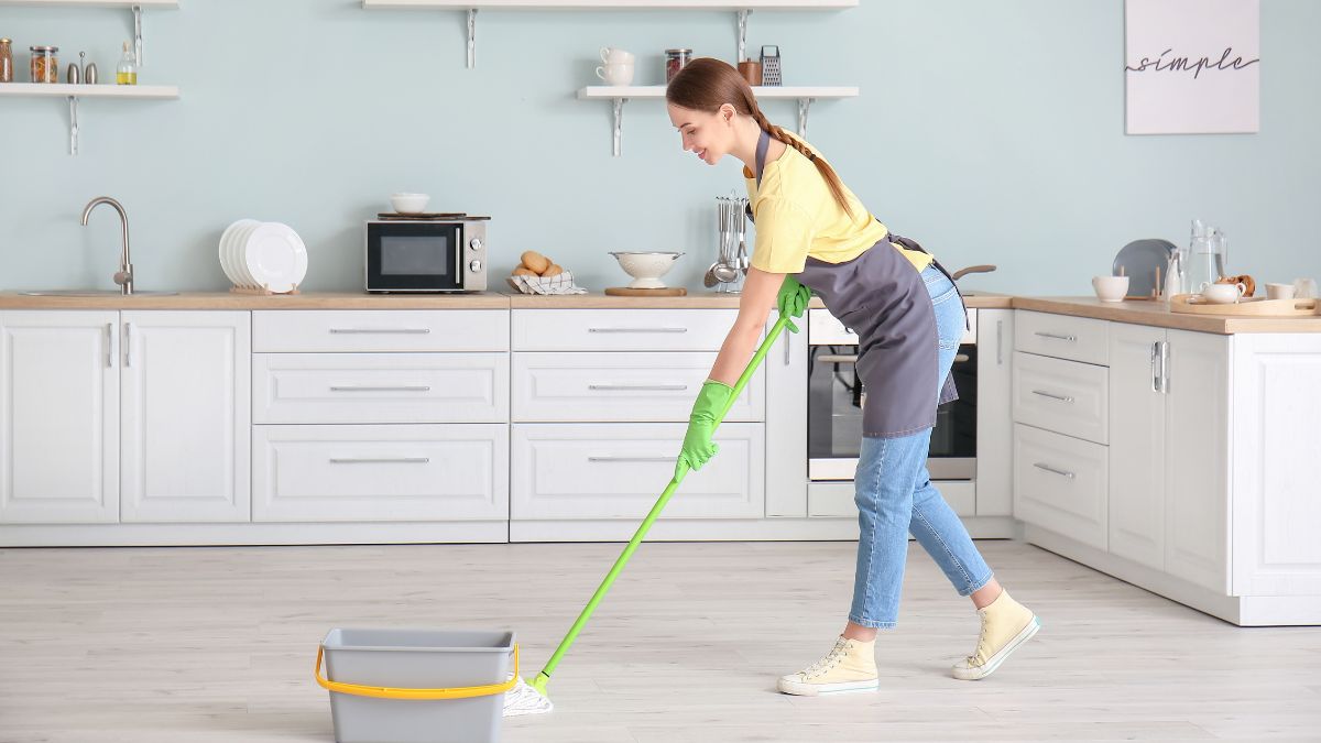 5-creative-ways-to-complete-walking-10000-steps-target-without-leaving-home